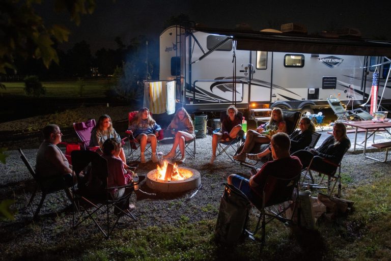 campfire-family-rv-NY-Gardiner-7230-scaled