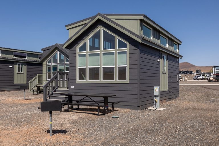 cindy-cabin-3