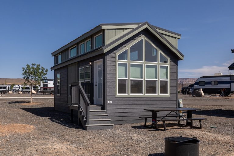 cindy-cabin-4